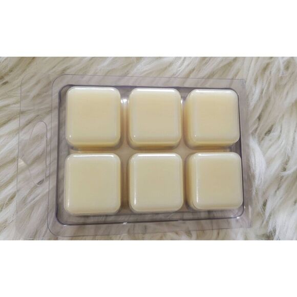 Farm Raised All American Farmed Pure Soy Wax Melts Home Sweet Home - Picture 3 of 4